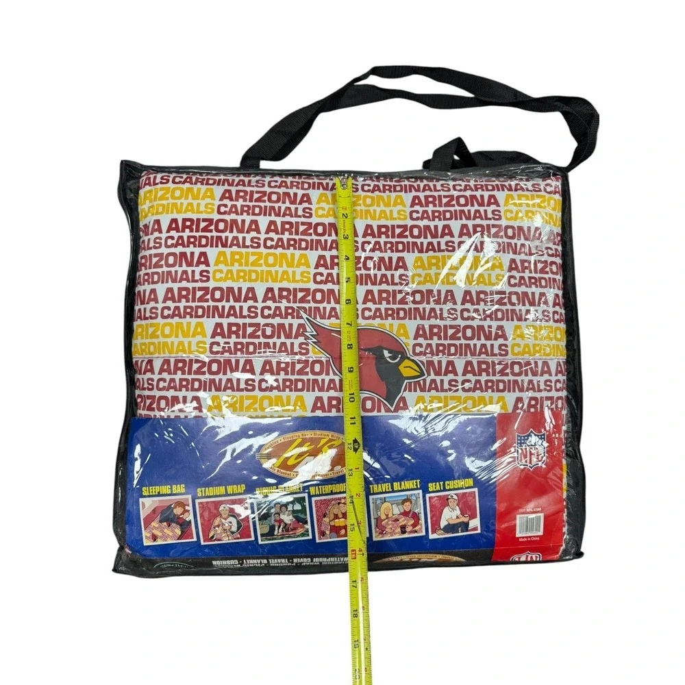 Arizona Cardinals NFL Football 7 in 1 Sleeping Bag Stadium Wrap Seat Cushion NEW